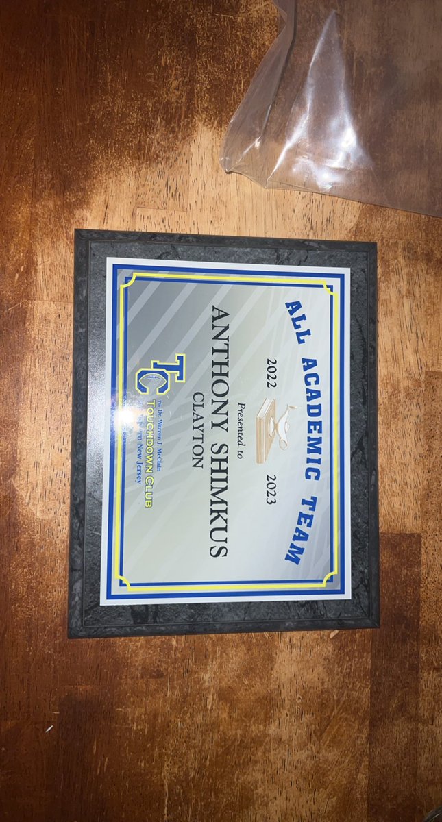 AnthonyShimkus1's tweet photo. Thank you so much @TDClubofSJ for honoring me with the All Academic Team award! Also thank you so much @Coach_JCIII for the nomination! https://t.co/sAclFSYroZ