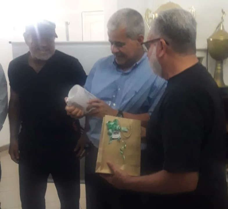 golazotropical1's tweet photo. #catedratica, valiosa charla tema #jubilacion a cargo del Dr. @PedroHalleypy y Andrés Gubetich Mojoli, ex Pte #IPS
Valiosa primera experiencia del novel #ClubVeteranosdePrensa #CVP🇵🇾 a un mes de su fundación.
Gracias @FAParaguay #FutbolistasAsociadosdelParaguay por el local https://t.co/uYaU1sbkZF