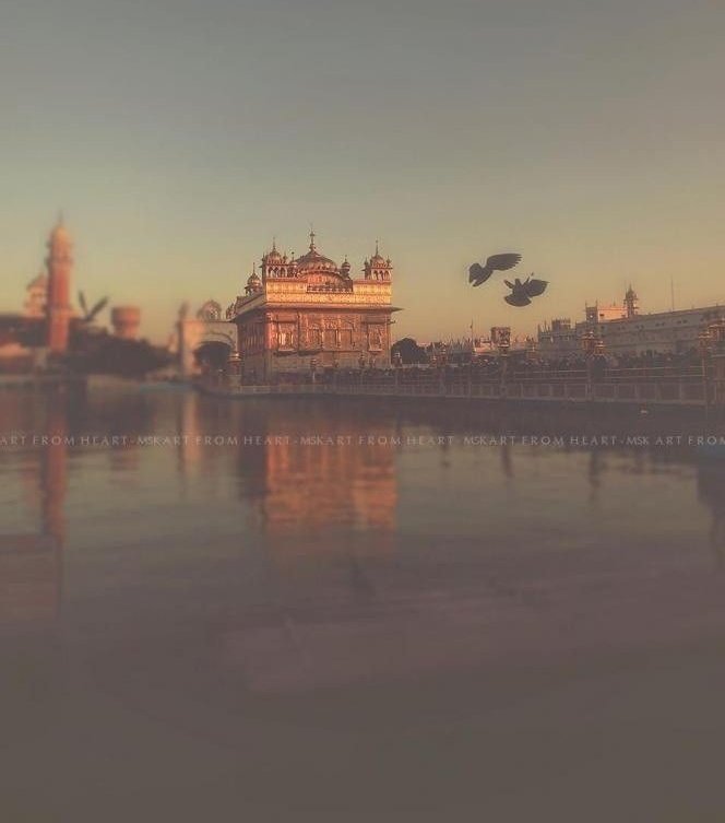 ਹੁਕਮੀ ਹੁਕਮੁ ਚਲਾਏ ਰਾਹੁ ॥
ਨਾਨਕ ਵਿਗਸੈ ਵੇਪਰਵਾਹੁ ॥