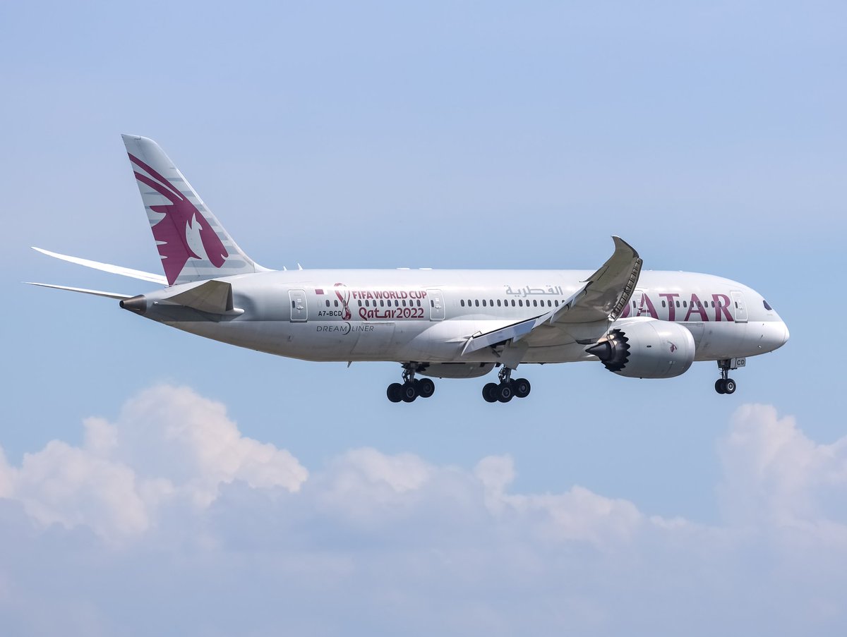 johnkkho's tweet photo. A7-BCD - Boeing 787-8 Dreamliner - Qatar Airways
#fifaworldcup2022 #fifaworldcup
#飛行機写真 https://t.co/VDqhfplYqm