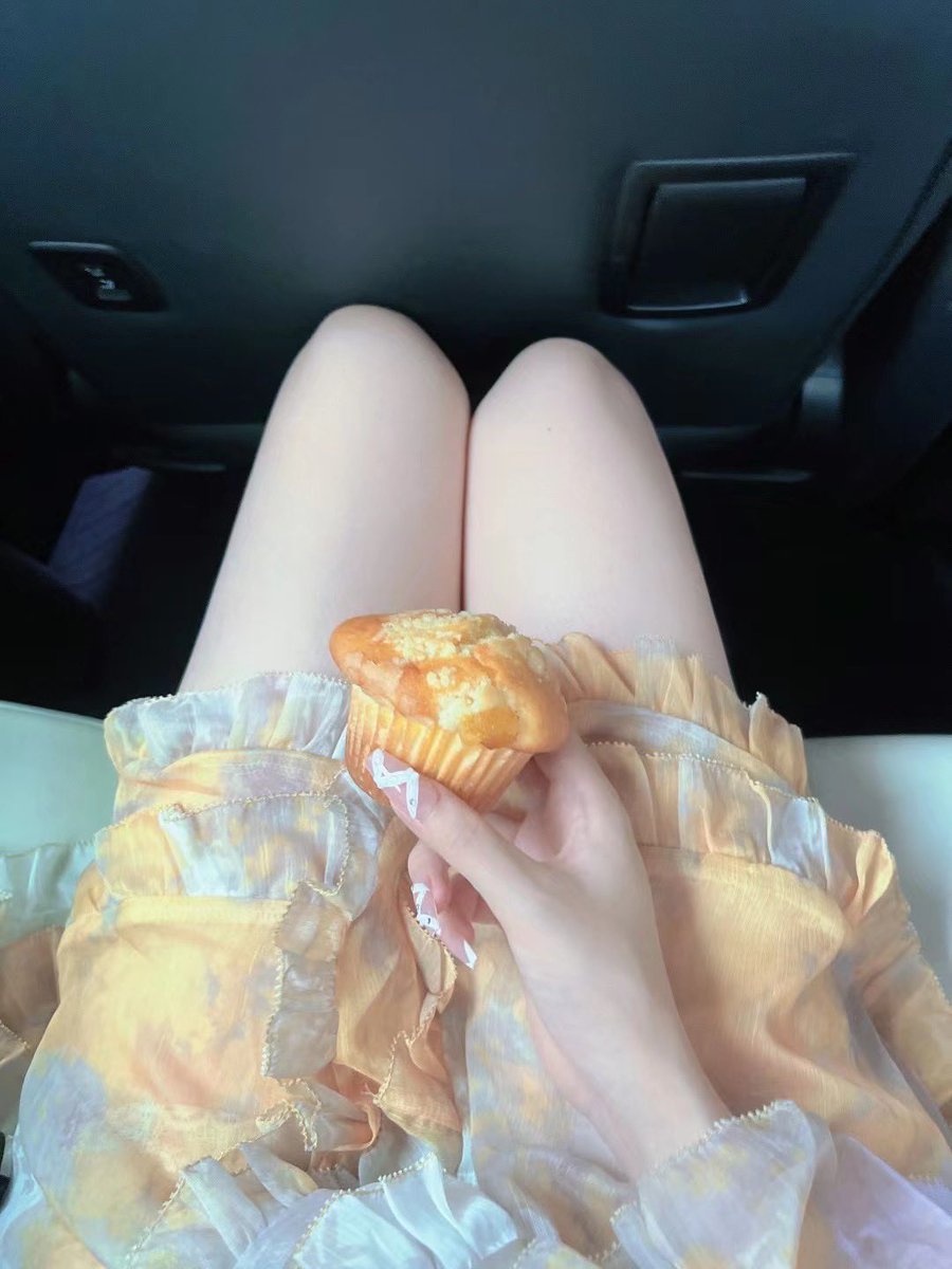 Yuumi tweet media