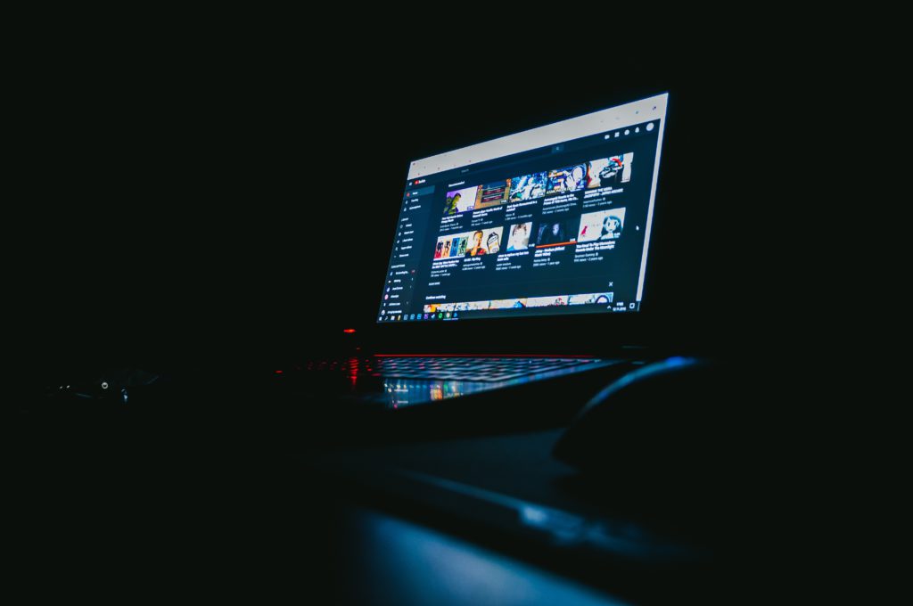 As the Senate continues to debate whether to enact Bill C-11, also known as the Online Streaming Act, many Canadians still are unaware of how it would affect Canadian content.

Read more: excal.on.ca/news/2022/11/2…

#YorkU #ExcaliburYU #ExcaliburNews #Excalibur