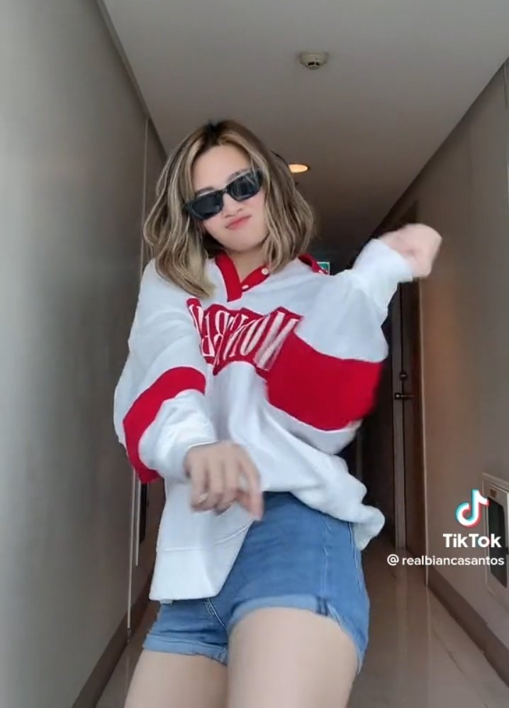 291122 [TIKTOK UPDATE]

“renegade 2022”

Like, comment and share
 🔗vt.tiktok.com/ZS8ervxTG/

 #LITZ #LITZBianca #BiancaSantos