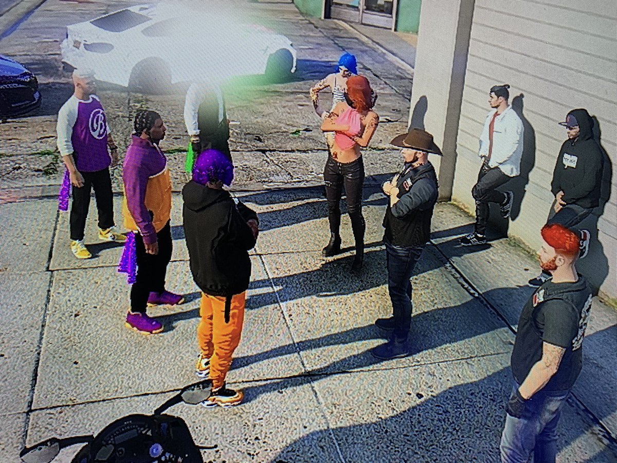 ItsIcegangLIVE's tweet photo. https://t.co/xLw2IlFFxD https://t.co/mLbuKv18Wq