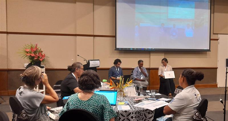 spc_live's tweet photo. #PacificMEL Hanuj panel discussion hearing 🐚 from regional #Pacific consulting firms #DignityPasifik @TalanoaConsult &amp; #ACEConsult engagement🫱🏿‍🫲🏽, localisation &amp; cultural approaches for #monitoring #evaluation #learning https://t.co/4xkWQENkPs