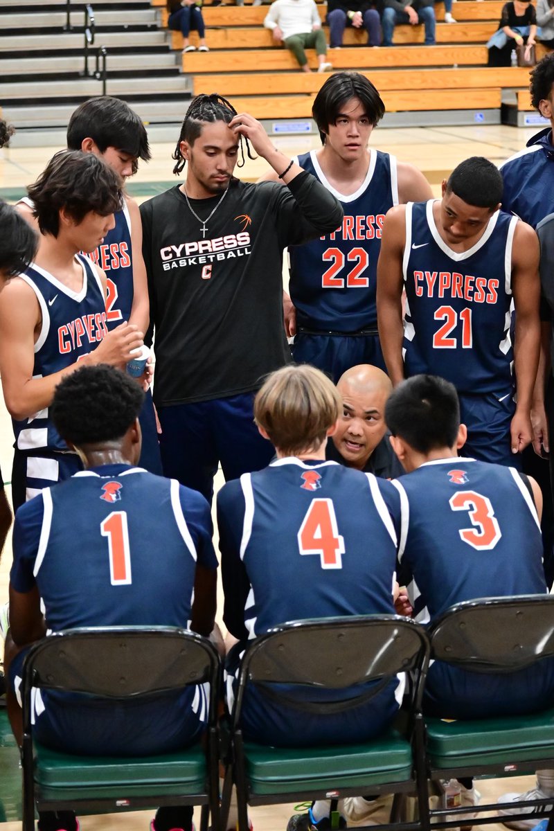 CypressCenturi1's tweet photo. The Centurions came away with the sweep 🧹🧹🧹tonight as all levels got the Dub vs Cerritos!  Congratulations to the guys, Next up is a trip to Cross Town Rival, @losalgriffinhoops! See you there!
#CypHype https://t.co/3yveq3rsEk