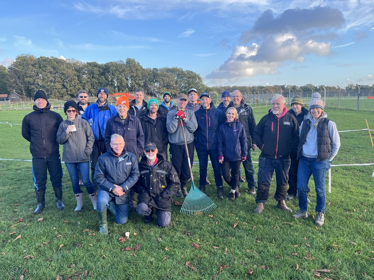 WorldMastersCX's tweet photo. The final preparations are being made before we welcome our first riders along to the 2022 World Masters Cyclo Cross 
A big thanks to all the build crew https://t.co/GGAbrkCbIu