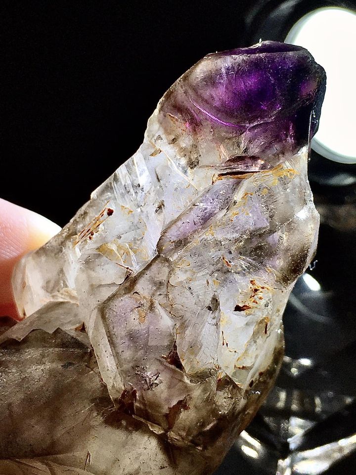eagleffi's tweet photo. 超七水晶散發出強大能量✨

#水晶
#鈦晶 
#超級七
#原礦
#天然礦石
#骨幹
#骨幹水晶 https://t.co/ReIo1LkDgM
