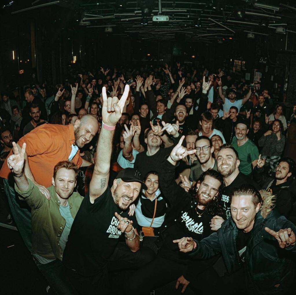 ansermusic's tweet photo. Merci Lille💟👏
La team @chateaubruyant a encore mis le feu sur son passage et je suis méga content d’avoir été de la partie 🙏🪩
Merci à ceux qui sont arrivés tôt pour me voir jouer 📀
La playlist est toute fraîche et j’ai hâte de la prochaine date pour partager ce set avec … https://t.co/Re9rivPTUX