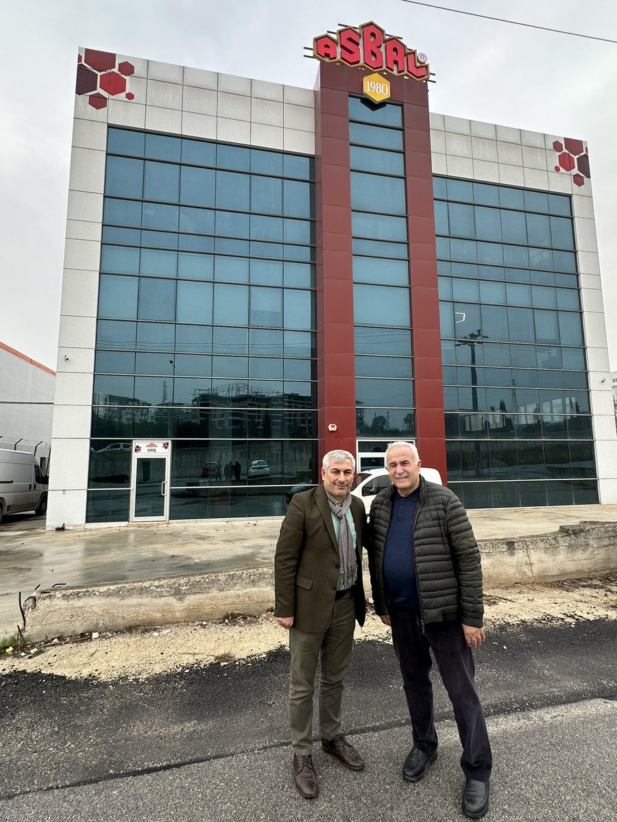 08murataydin's tweet photo. Kıymetli büyüğümüz Asbal firma sahibi aynı zamanda Artkaf Federasyon Bşk Yrd. Dursun Akan hocamızı Şener Temur Başkanımla iş yerinde ziyaret ettik..
#asbal https://t.co/XPErC1o1CI