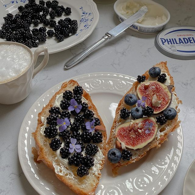 prettiestavenue's tweet photo. morning delights https://t.co/bhYcrfs59E