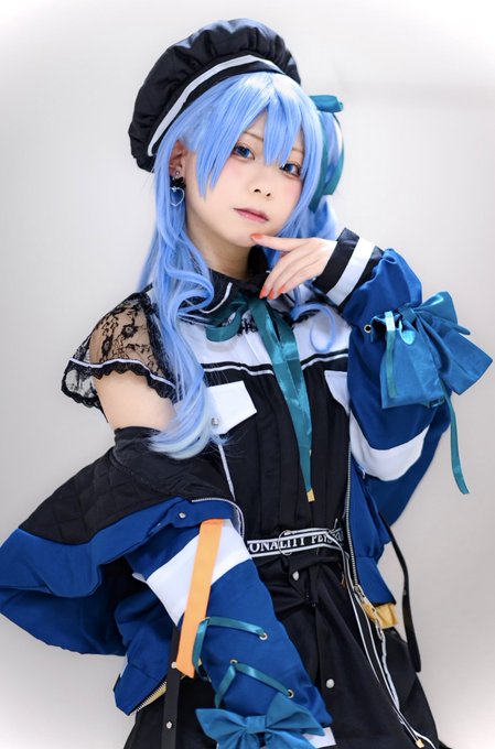 Twitterのコスプレ画像32