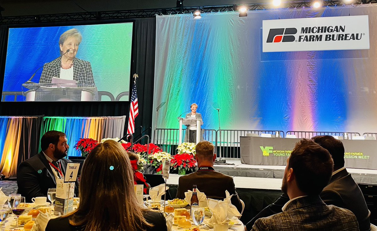 BloodworthCare's tweet photo. Loved the opportunity to attend the @MichFarmBureau annual meeting to see so many friends in #agriculture - proud of @ConsumersEnergy sponsorship & had fun judging #DiscussionMeet finals! #MichiganFarmBureau https://t.co/AwVSjOkbmC