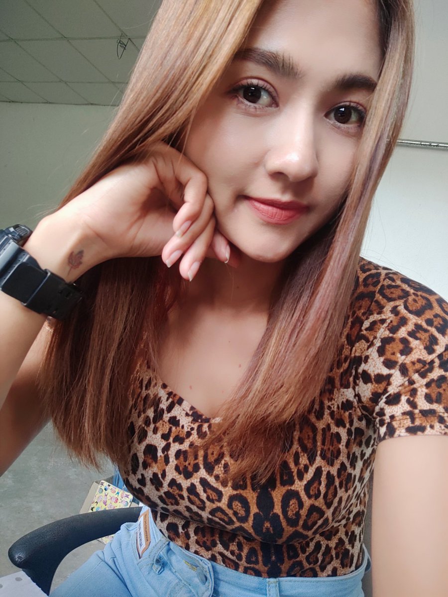 eXaMPle_me_too's tweet photo. รัก ❤ https://t.co/iDSVrPW8jp