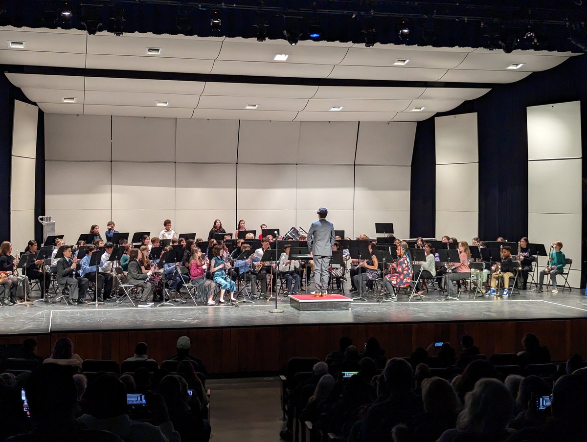 Kelli (@mrs_starck) on Twitter photo Great job <a href="/WMSGenerals129/">WMSGenerals129</a> band! I love seeing the growth from 6th to 8th! <a href="/129FineArts/">West Aurora Fine Arts</a> #supportthearts Great job <a href="/WMSGenerals129/">WMSGenerals129</a> band! I love seeing the growth from 6th to 8th! <a href="/129FineArts/">West Aurora Fine Arts</a> #supportthearts