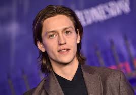 thebitextual's tweet image. as a lesbian, i am calling it right now that percy hynes white (xavier thorpe from #Wednesday) is gonna be the next white boy of the month