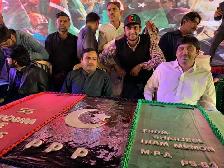 Sajjad_Chhalgri's tweet photo. #PPPFoundationDay 💚🖤❤
30 نومبر یومِ تاسیس پاکستان پیپلز پارٹی
پاکستان پیپلز پارٹی کے قائدین اور کارکنان کی پاکستان کی سالمیت و جمہوریت کیلئے جدوجہد اور بے مثال قربانیوں پر خراج تحسین پیش کرتے ہیں اور 55 واں یومِ تاسیس کے مبارکباد پیش کرتے ہیں
@BBhuttoZarda#PakistanPeoplesParty https://t.co/d0ozjs7kCk