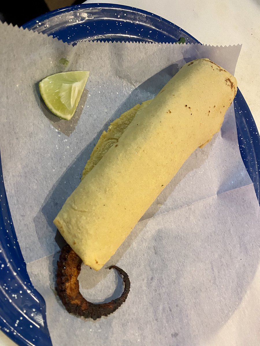 REVOLVER TACO LOUNGE tweet media