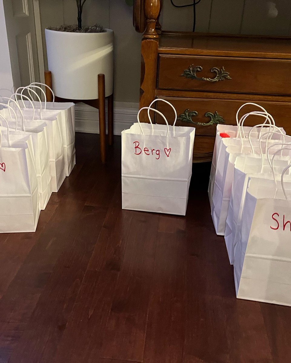 MooseTeach's tweet photo. Getting ready to spark some joy in our schools with these festive teacher shirts!!! 🎄 Crafting with @Skub17 brings me life ❤️also spending all our profits on 🍷 and 🍣 #moosekubcrafts #gingermoosecrafts #teachersofinstagram #holiday #sleightheday #slay https://t.co/8mju8y0X3Z