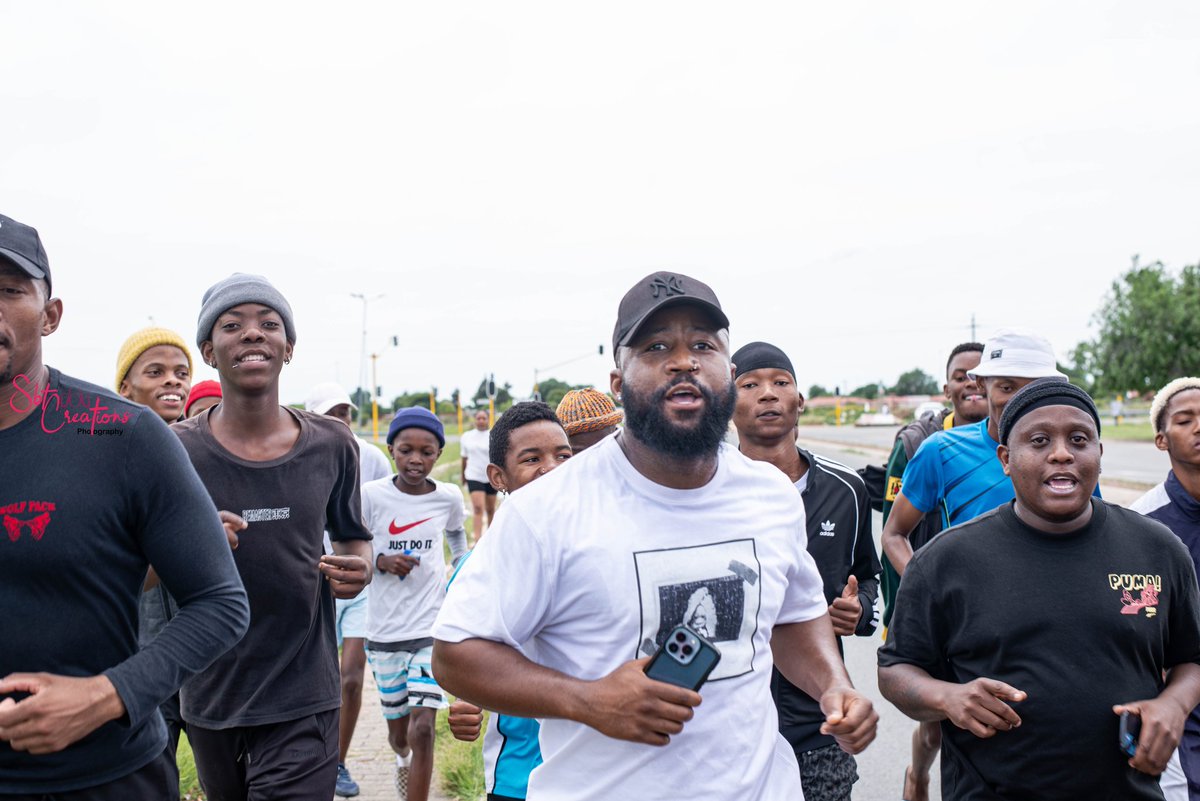 sbtcreations's tweet photo. @casspernyovest #FillUpMmabathoStadium #FillUpSet o gymile, ebile it's going to be the best. https://t.co/PlfSTTek11
