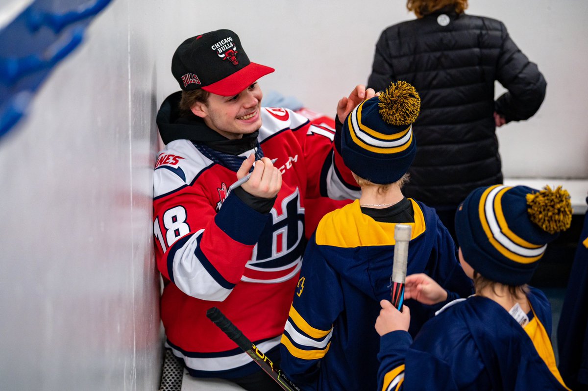 Lethbridge Hurricanes tweet media