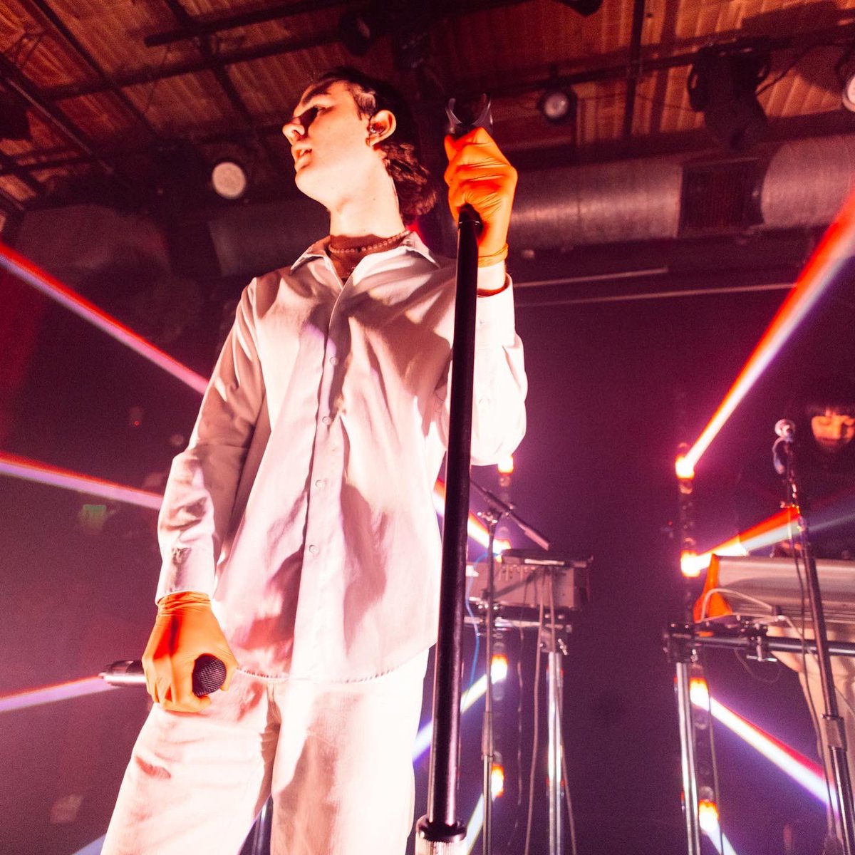 popsceneSF's tweet image. thank you 🌹@RubyRedOnline 🌹 for an amazing night! the Oakland band took on their Bay Area headlining debut this past Friday at @rickshawstopsf and it was a show to remember 🪩