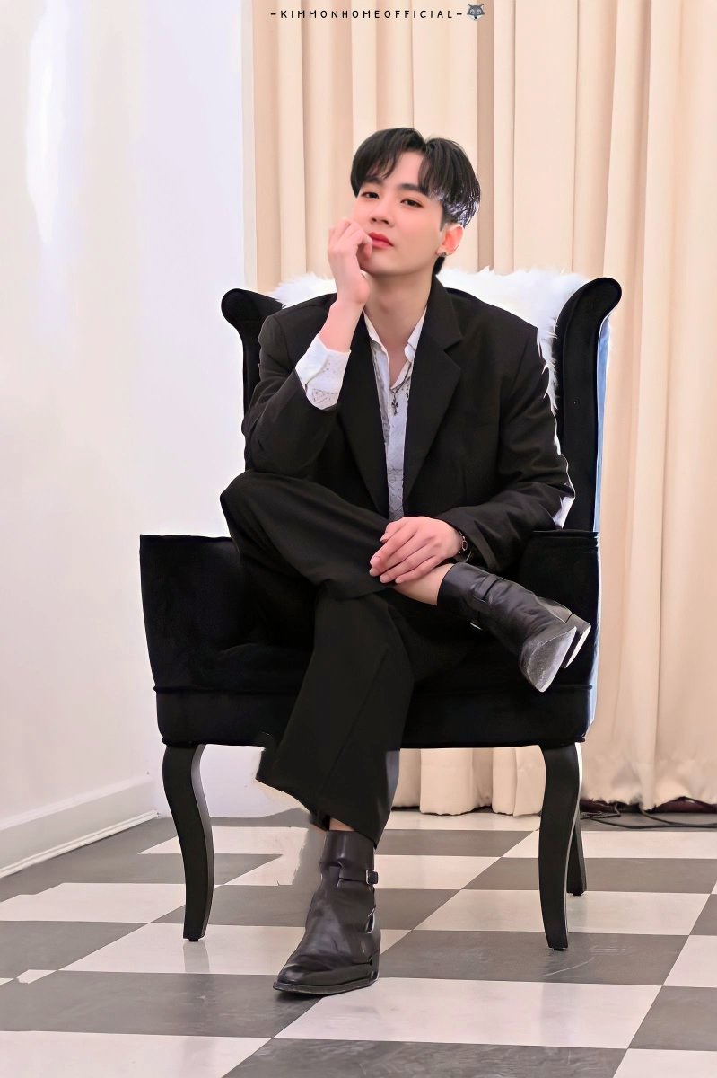 KIIMMONOFFICIAL's tweet image. ก็เธอน่ารักเท่าอวกาศ
ใจฉันบางแทบขาด
เวลาที่เธอนั้นยิ้มมา ^^ 
#ขุณขิมมอญ