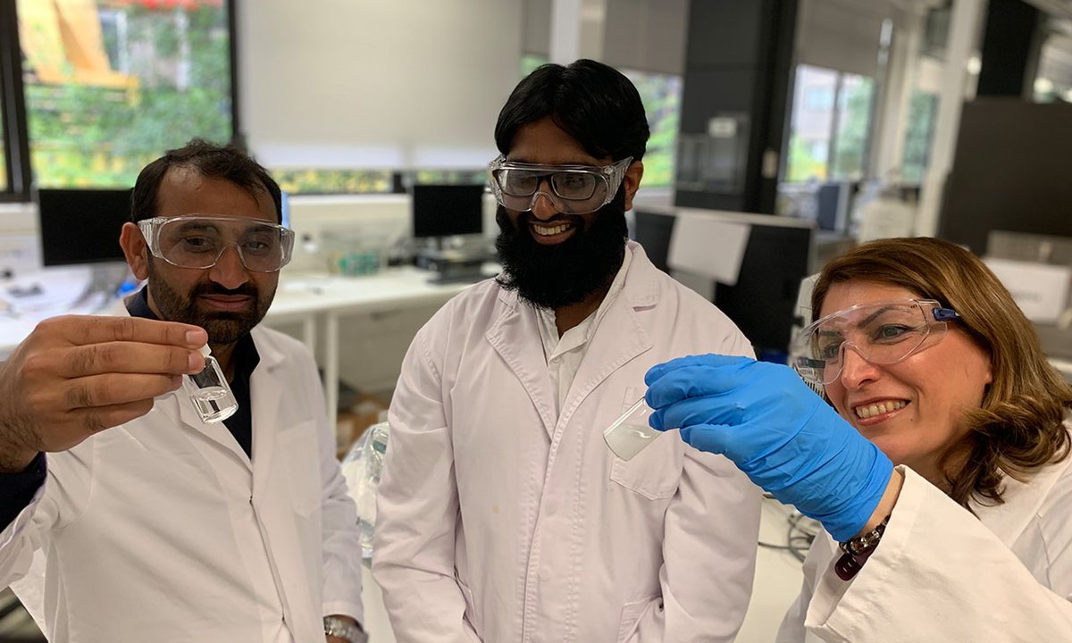 RMIT Research (@researchrmit) on Twitter photo Magnetic material mops up microplastics in water 🧲🌊
Researchers at <a href="/RMIT/">RMIT University</a> have found an innovative way to rapidly remove hazardous #microplastics from water using magnets.
Read the full story: rmit.edu.au/news/all-news/…
<a href="/NickyEshtiaghi/">Prof. Nicky Eshtiaghi</a> <a href="/MNRF_RMIT/">MicroNanoResearch</a> <a href="/Chem_Eng_J/">Chemical Engineering Journal</a> Magnetic material mops up microplastics in water 🧲🌊
Researchers at <a href="/RMIT/">RMIT University</a> have found an innovative way to rapidly remove hazardous #microplastics from water using magnets.
Read the full story: rmit.edu.au/news/all-news/…
<a href="/NickyEshtiaghi/">Prof. Nicky Eshtiaghi</a> <a href="/MNRF_RMIT/">MicroNanoResearch</a> <a href="/Chem_Eng_J/">Chemical Engineering Journal</a>