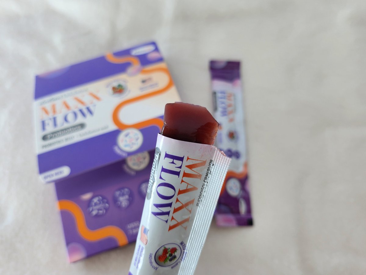 BABYREVIEW94's tweet photo. มีตัวช่วยสำหรับคนขับถ่ายยากมาแนะนำ Maxxflow probiotics Jelly นี่เลยยย กินง่าย อร่อย เหมือนเยลลี่ กินก่อนนอน ตื่นเช้ามาถ่ายเลย ไม่ปวดบิด ที่สำคัญพอระบบขับถ่ายดี ผิวก็ดี สิวน้อยลงอีกด้วย #Maxxflowprobiotics #Maxxflow #โปรไบโอติกส์เยลลี่ https://t.co/ERJ3lIwufC