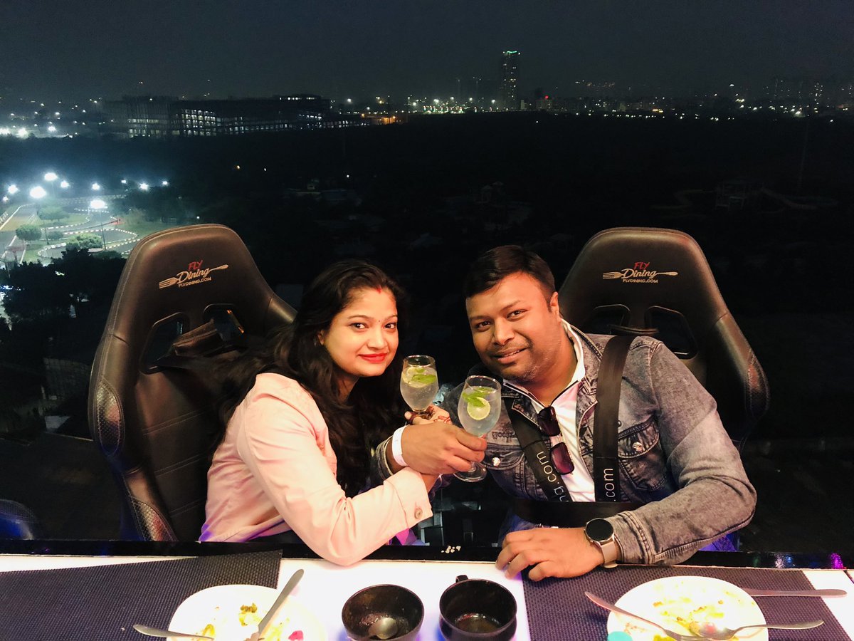 agarca_in's tweet photo. Celebrating 8th Anniversary #Ashiaan @aanchalashiaan #flydining #noida #kw6 https://t.co/BQxzhgXxlz