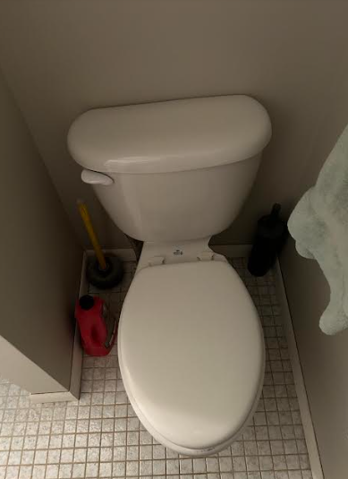 summers_talan's tweet photo. The highest percentage of water usage in households comes from flushing toilets! Reducing unnecessarily flushing of toilets and shorter showers is a great way to limit water usage. #apeswater  #FranklinLorax https://t.co/hVP6TJnh2t