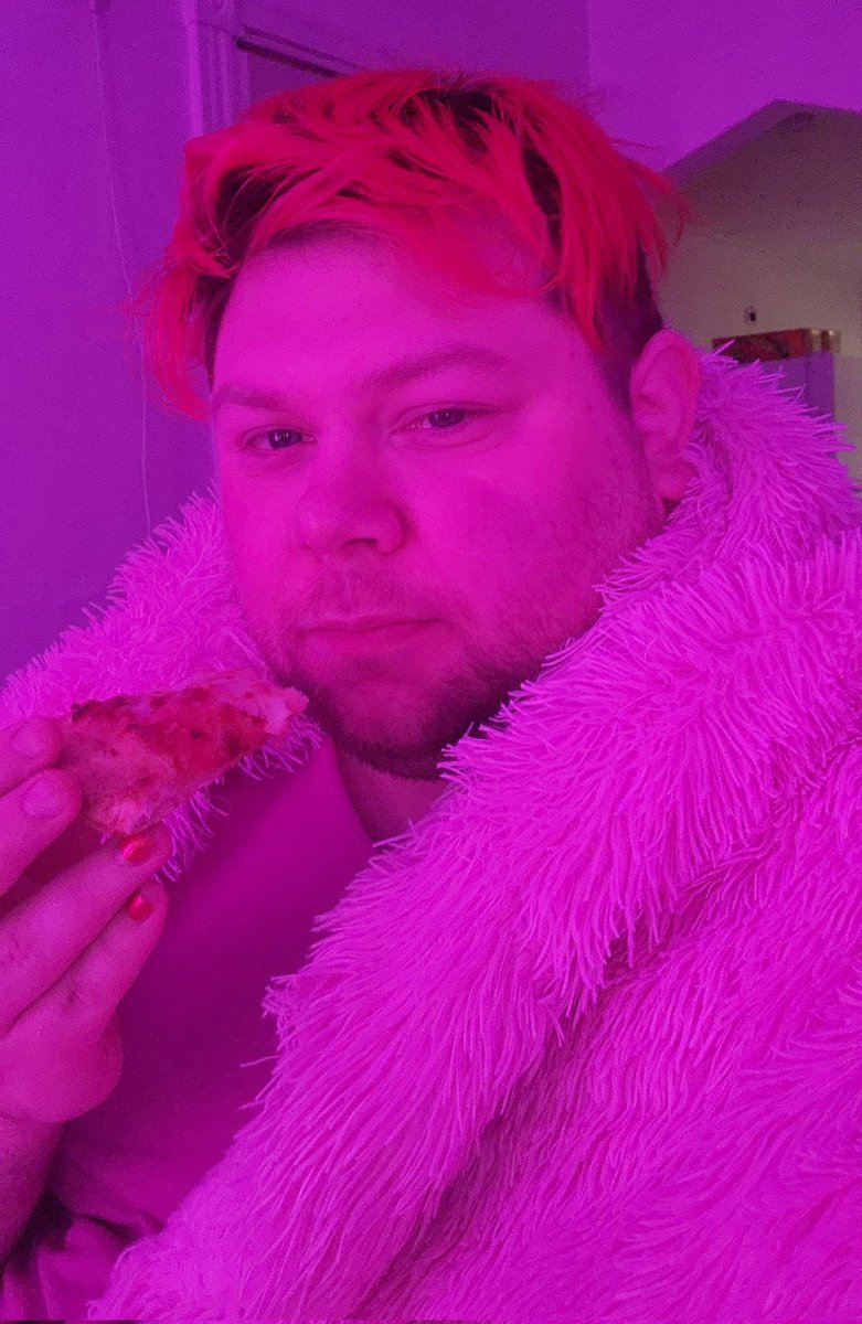 ImAKudosBear's tweet photo. Eating #Pizza and watching #Dhamer while I'm in the middle of an #HRT #depression. Send #cuddles.

Week 2 of #HRT

#ImaKudosBear #gay #trans #nonbinary #NB #chubbyprincess #gaybear #gay_bottom #gainer https://t.co/osyxyRvksK