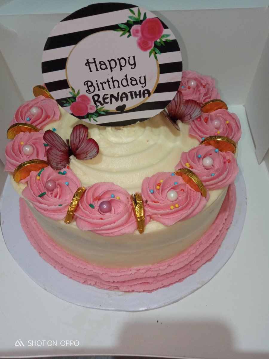 AzimMajeeda's tweet photo. #vanillacake
Contact 0782262556 https://t.co/Irfea7JDl4