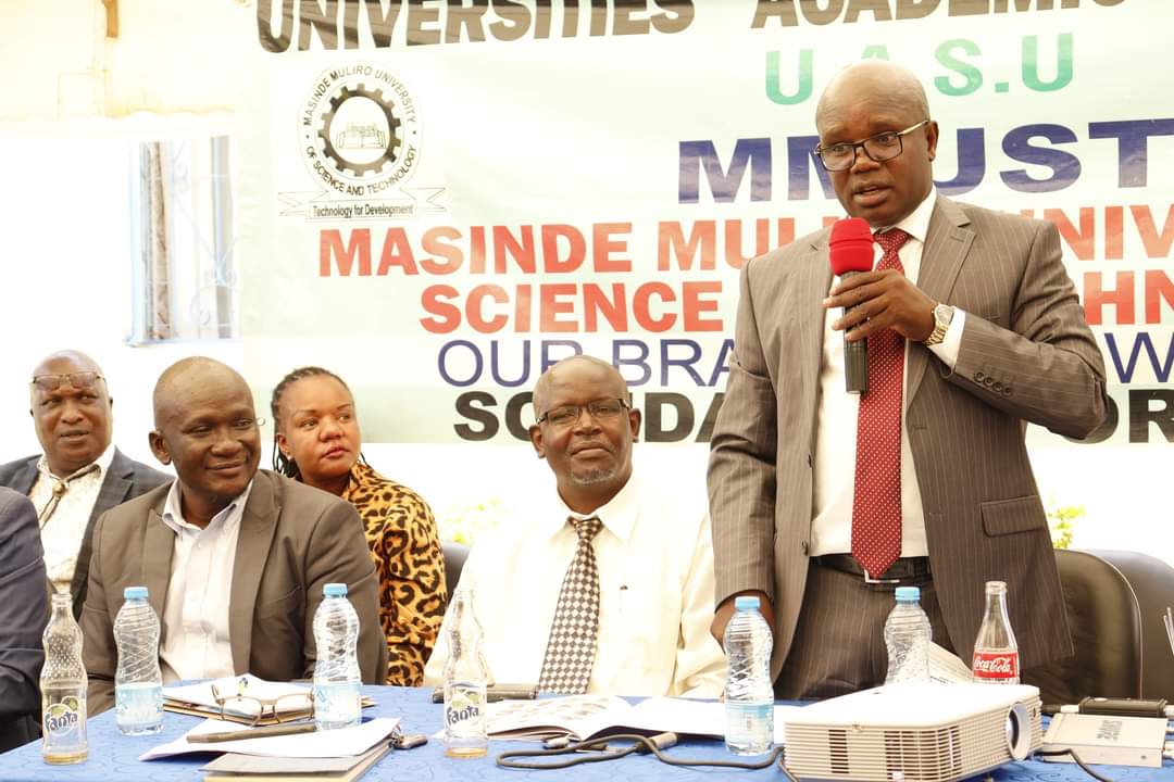 MmustUasu's tweet photo. NSG @UASU_KE Dr. Wasonga giving his remarks when he graced 2022 @MmustUasu AGM. @dromogo @Agevy https://t.co/msm1NZXr0Y