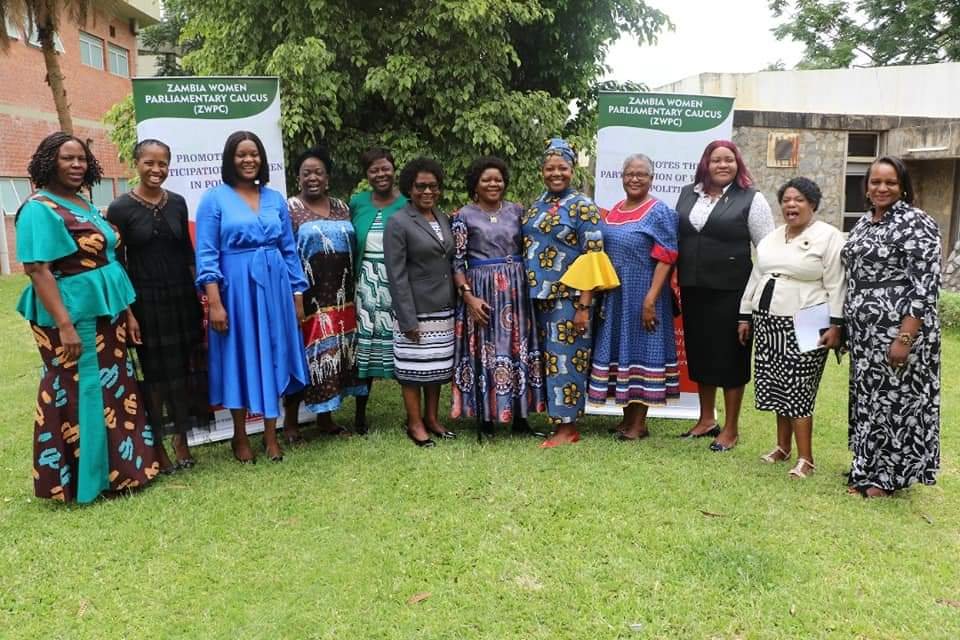 PrincessKZulu's tweet photo. The Zambia Women Parliamentary Caucus #ZWPC met with the Namibia Women Parliamentary interm Caucus as they visited Zambia for Lessons learnt in formulation of Caucus and Women participation in politics benmarking trip.@sadcpf @sadc @UNFPAZambia @UNFPA @UNFPASA @sheukurasha https://t.co/IgXjSsXSl1
