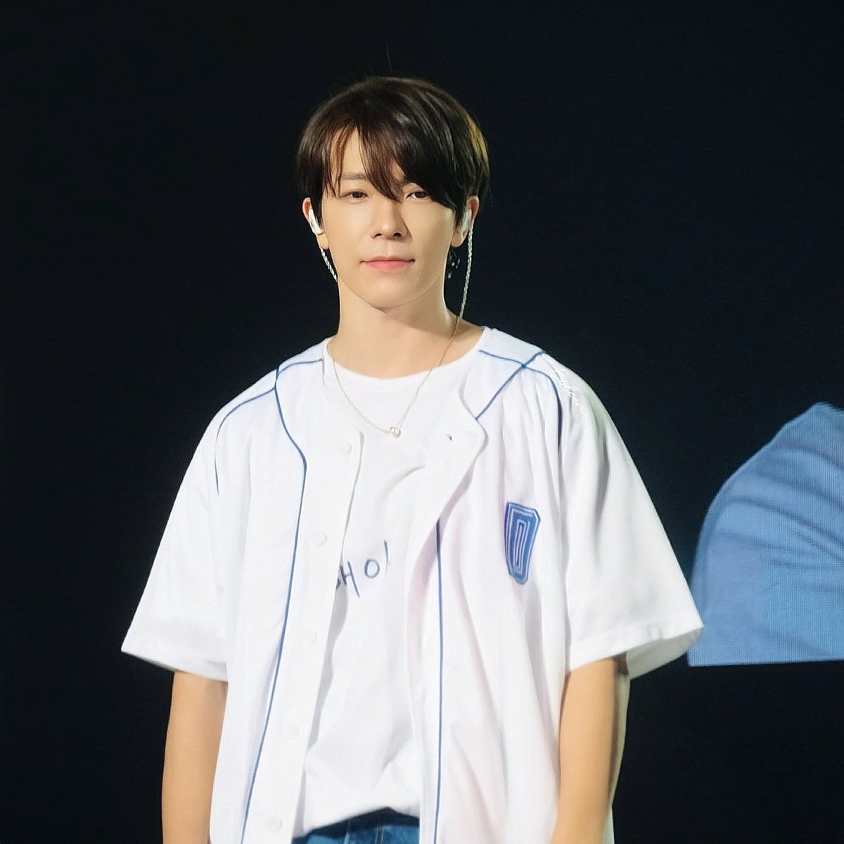 EileenSu0929's tweet photo. 나는 매우 행복한 시간을 보냈다 💙💙
#Taiwan_Taipei_Super_Show_9 #DongHae #DongHai #동해 @donghae861015 영원히 함께할께 💓💓 https://t.co/onC8MIFjFa
