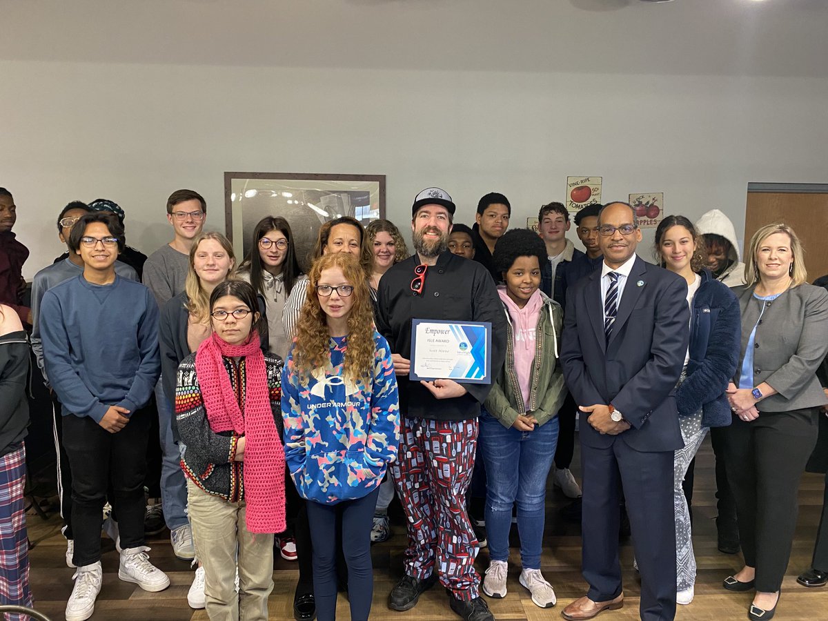 Congratulations to Smithfield High Culinary Arts teachers, Chefs Scott Horne and Nic Hagen, for receiving the Empower Isle Award for “providing others with the strength and confidence to take action.” Thank you for your contributions to the Culinary Arts students and program.