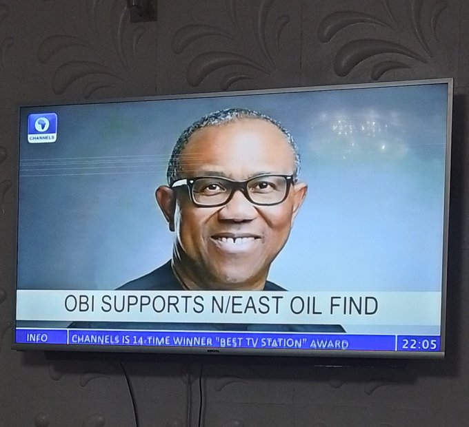 DocOmeiza's tweet photo. This fundamentally needs over 10,000 retweets to get to the grassroots in the north. Keep retweeting this

@PeterObi supports Oil in the north https://t.co/0yaFuZ0D7l