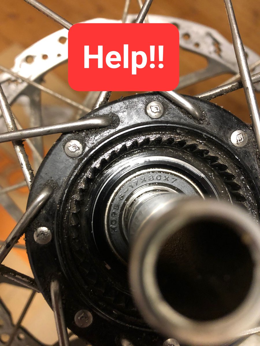 StelaTandem's tweet image. ⚠️HELP⚠️
We urgently need new cartridge bearings &amp;amp; a bike shop to fit them!!
They are Hope S-17-30-7 so we need that size.
We are in Hameln, 210 miles from Berlin &amp;amp; the bike is just about rideable for now but not sure the wheel will make it!!
Please DIRECT MESSAGE if you can help