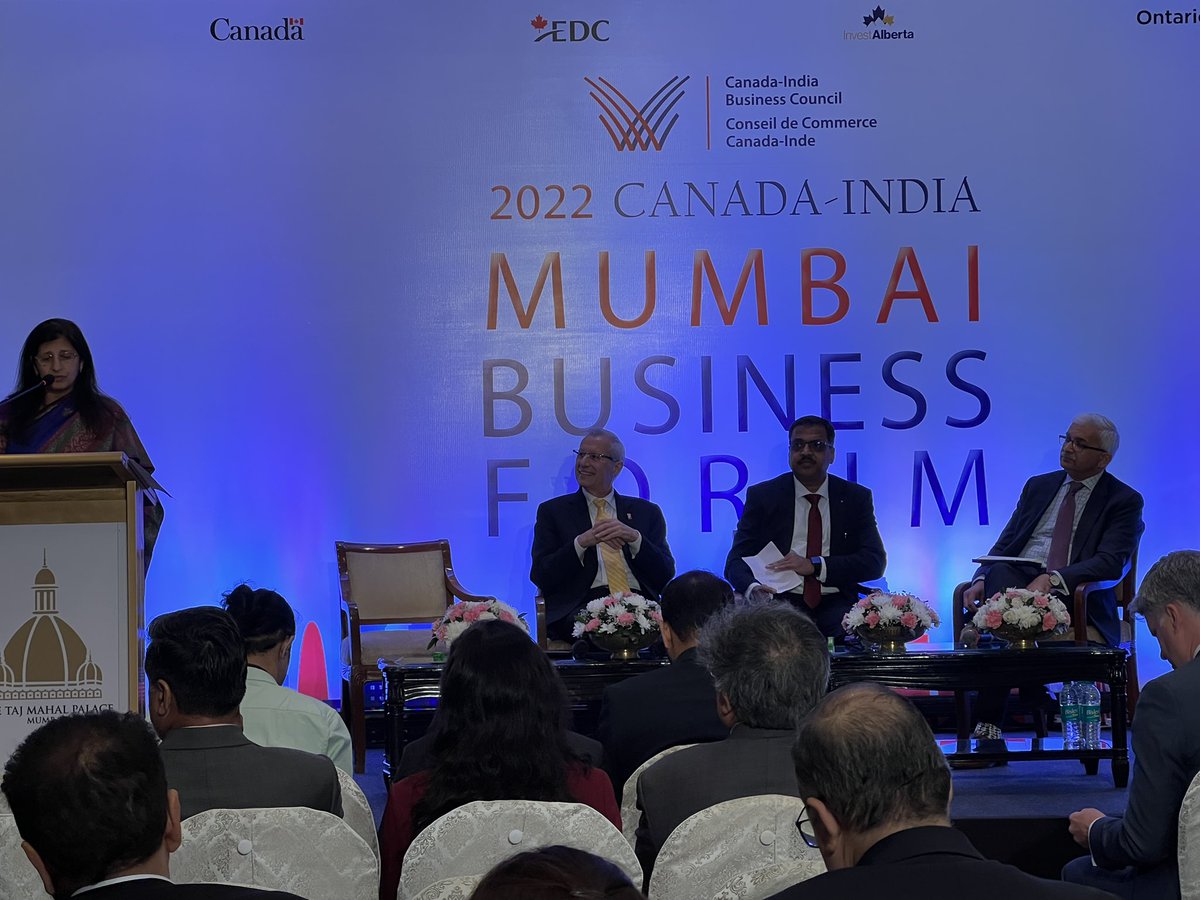A wonderful panel on the bi-national tech opportunity!