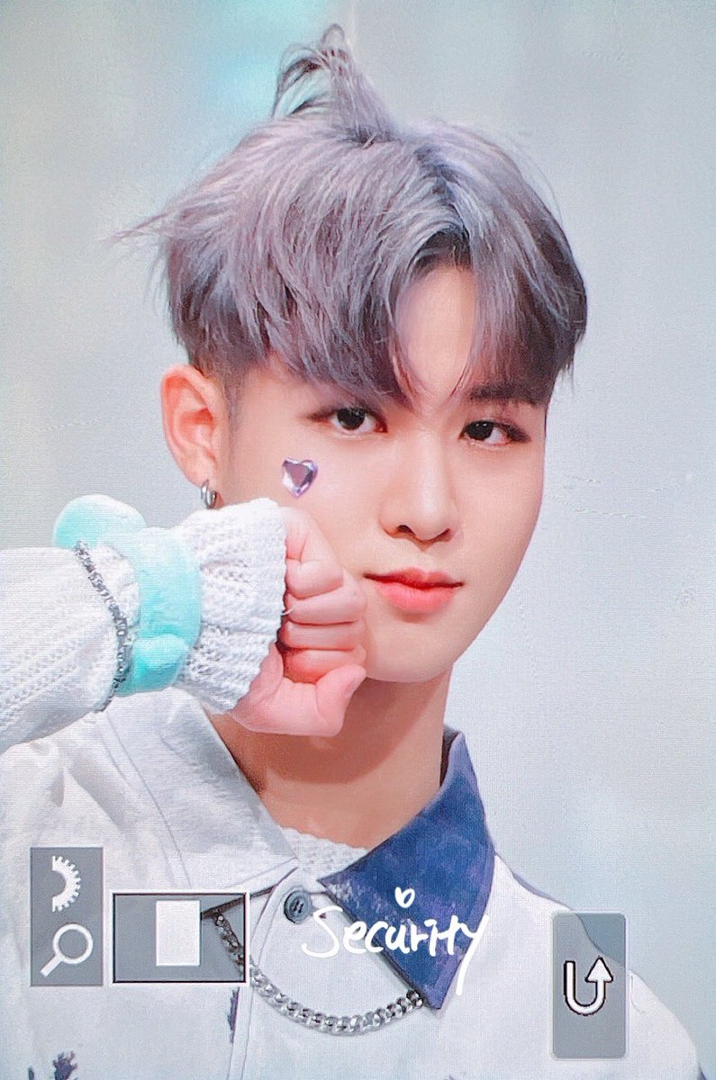 Security0507's tweet photo. 221127

#경호 #장경호 #KYUNGHO 
#티오원 #TO1 https://t.co/LmI3qRu0OQ