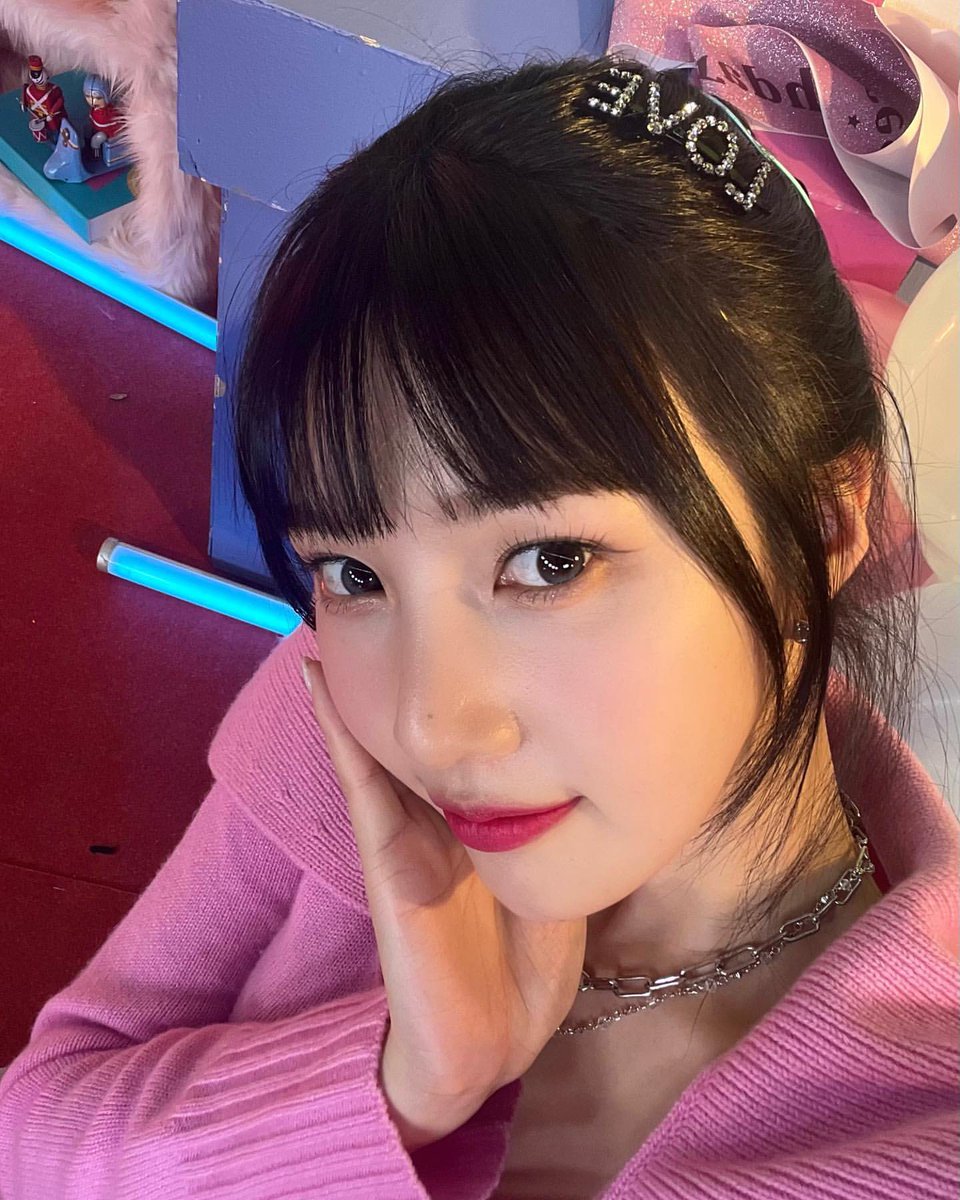 wow, mahal niyo ba ako❔