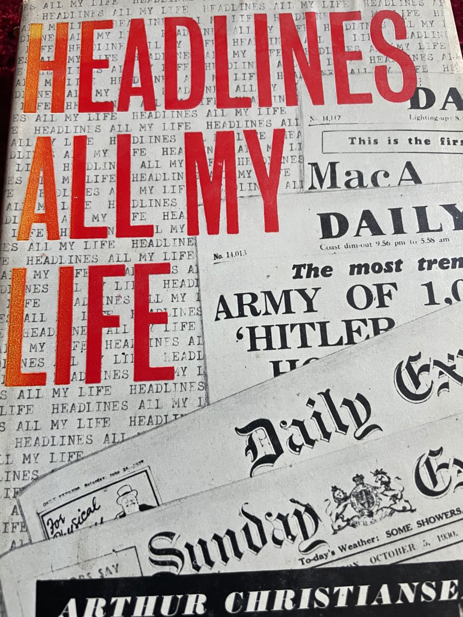 LdnHT's tweet image. This weekend the students on the Westminster #TourGuiding Course will have an online session with their peer mentors in the morning followed by an afternoon on journalistic storytelling techniques hosted by former editor of the Press Association Jonathan Grun @WminsterGuides
