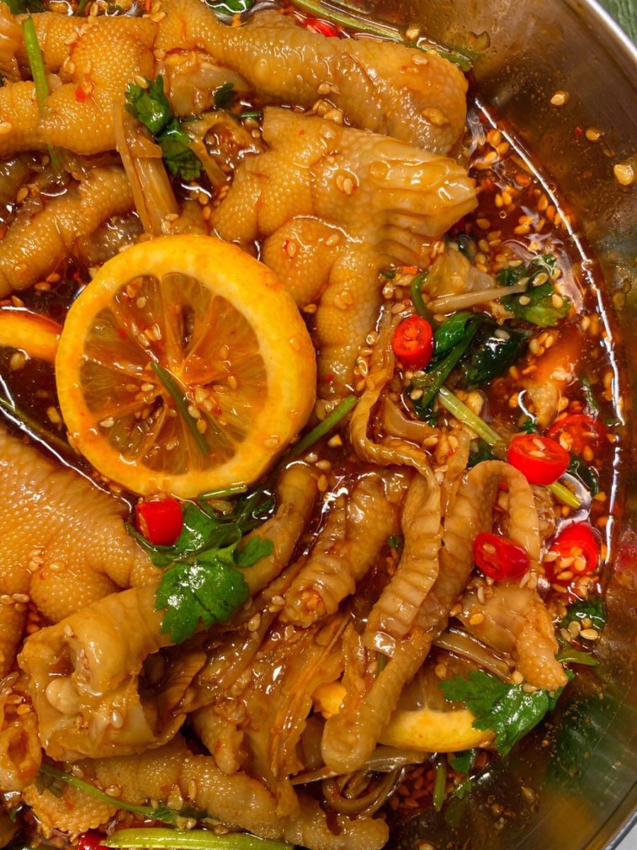 tree60998's tweet image. Homemade boneless chicken feet, do you want to eat?