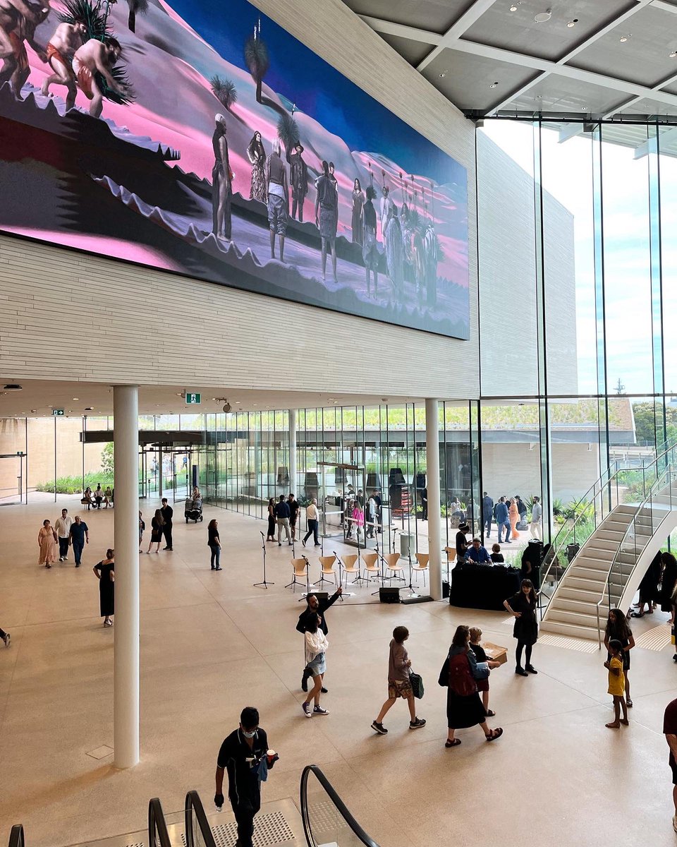 cbbmuse's tweet image. Lucky enough to experience the new wing @ArtGalleryofNSW during day and night this week. So impressed. Art and architecture woven together in magical ways. What a great addition to our city. Thank you to everyone who worked on this project for the past decade #artgallerynsw ✨❤️