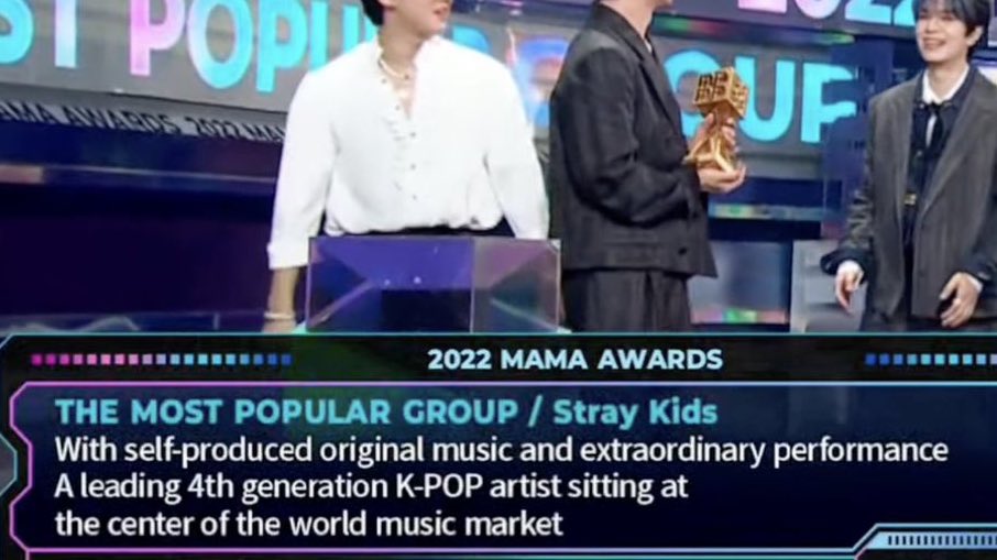 golflefleur's tweet photo. YUP.. YUP.. STRAY KIDS SITTING AT THE CENTER OF THE WORLD MUSIC MARKET.. https://t.co/2P08r9Iq1z