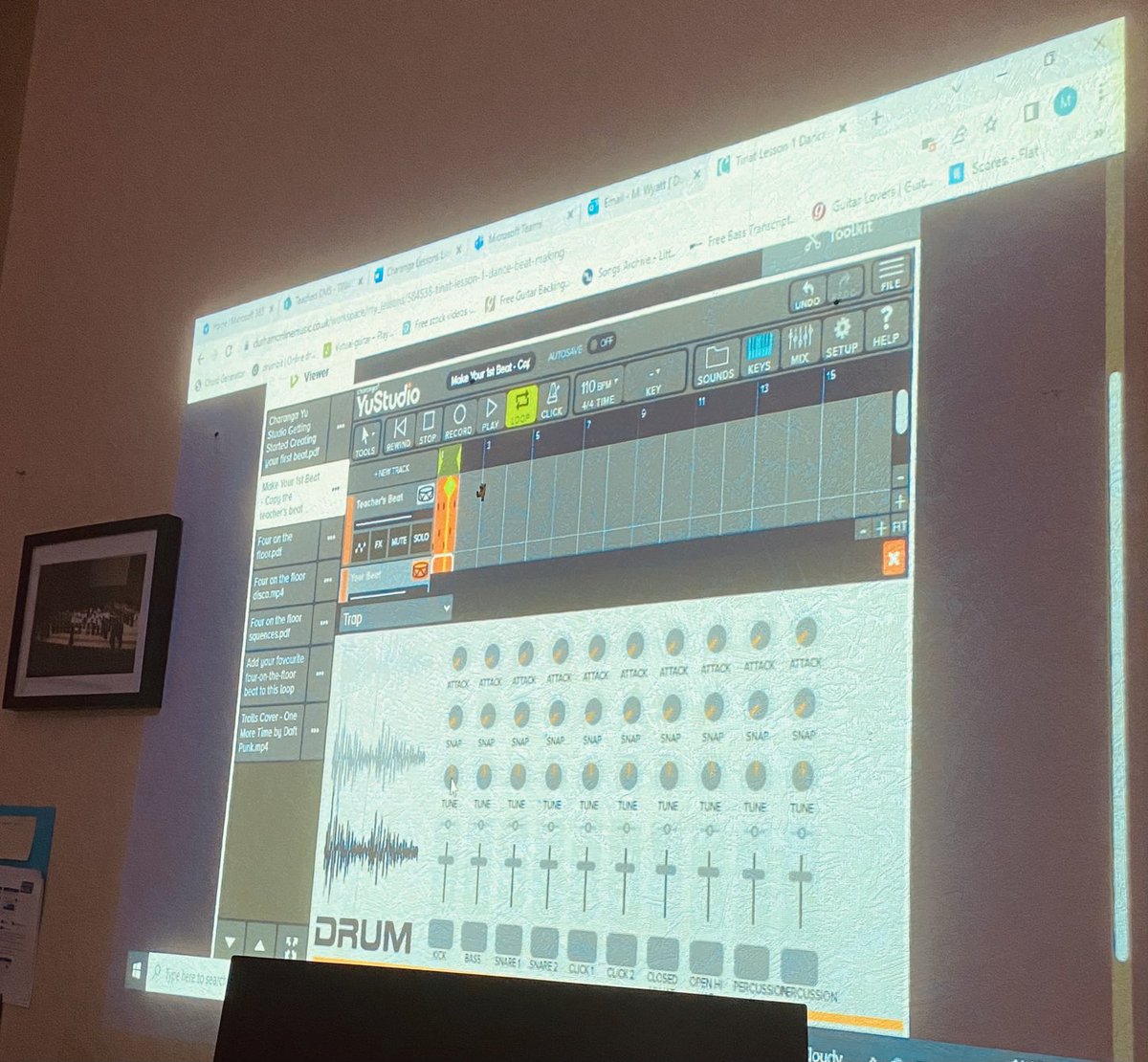 Vicbat123's tweet photo. DMS Managers learning all about YuStudio this morning! Thanks Murray! ⁦@CharangaMusic⁩ ⁦@mpcardy⁩ https://t.co/3IY5j4F5Tr