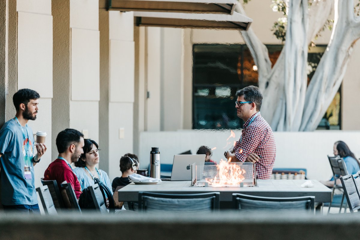 octobotdev's tweet photo. We have been telling you a lot about the experience we had at this year's DjangoCon US. 🙌

This time we would like to share more of the beautiful official photos of the event, which were taken by Bartek Pawlik. You can find the link to all of the pics at DjangoCon’s Flickr page. https://t.co/uZzWDpG7G7