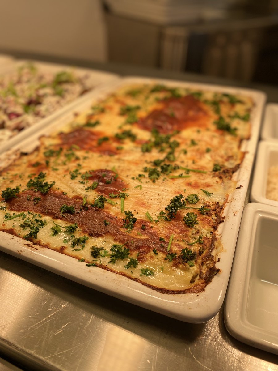 EdithJamesCA's tweet photo. Spinach and ricotta cannelloni https://t.co/DR2rGxWIVb