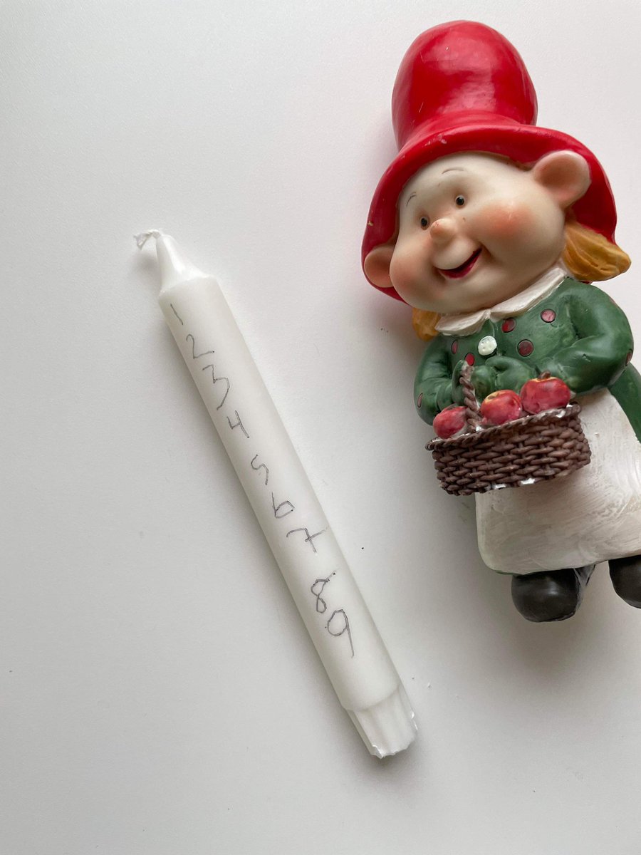 Inden landskampen kan du lige nå at høre ugens udgave af #Tilbudsr8Dioavisen. Her får du blandt andet et glimrende tip til at spare MANGE penge, når du skal have fingrene i et flot kalenderlys. Lyt i <a href="/r8Dio_dk/">r8Dio</a> appen